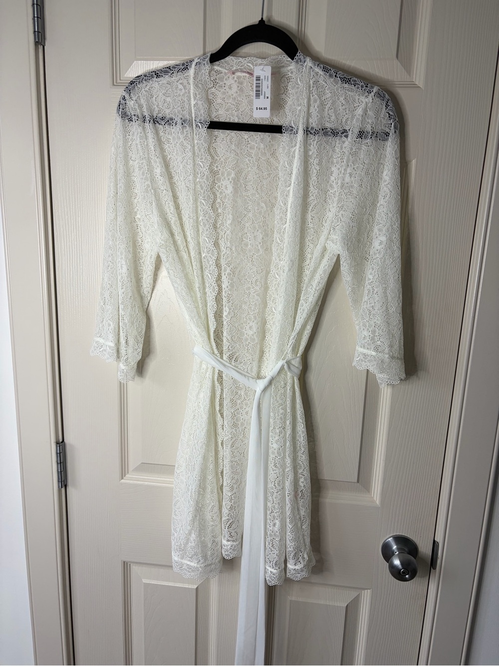 🦋 LA VIE EN ROSE - White Robe - Size Medium